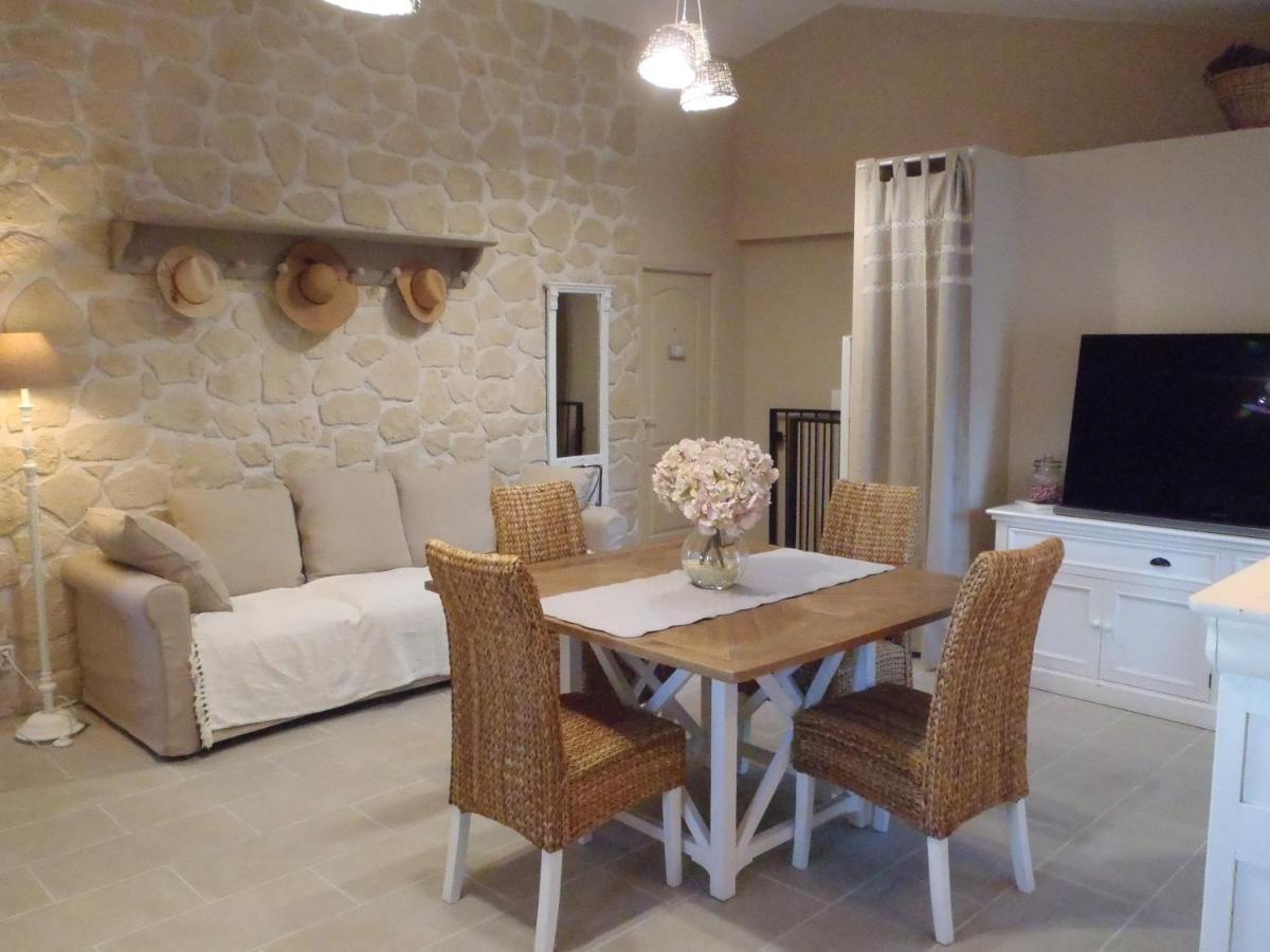 Provence Luberon Bonnieux Location Gite Chez Basile Екстер'єр фото